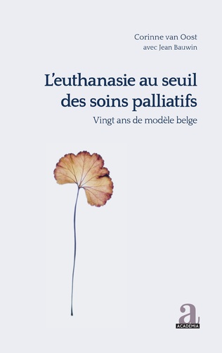 Trois collaborateurs co-auteurs du livre